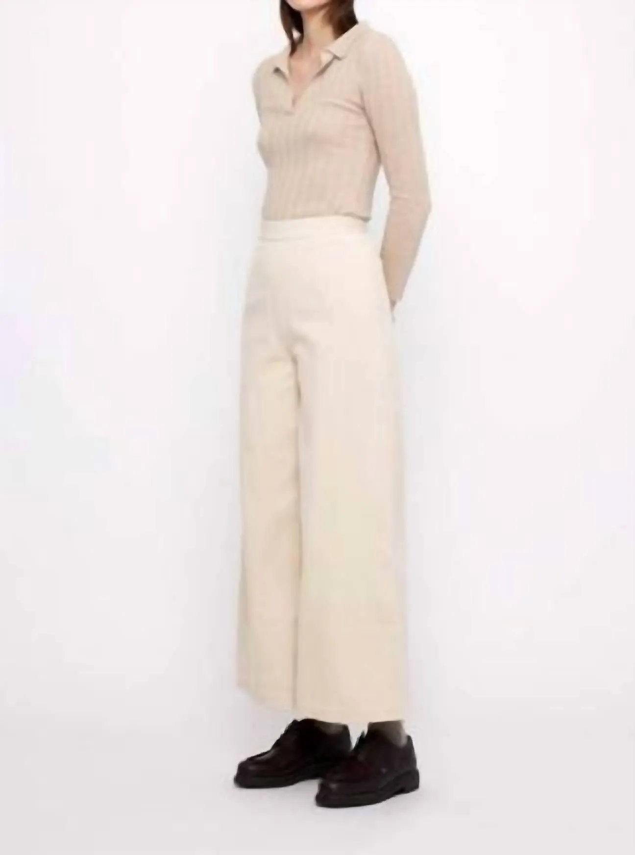 7115 By Szeki - V-Neck Yak Long Sleeve Sweater