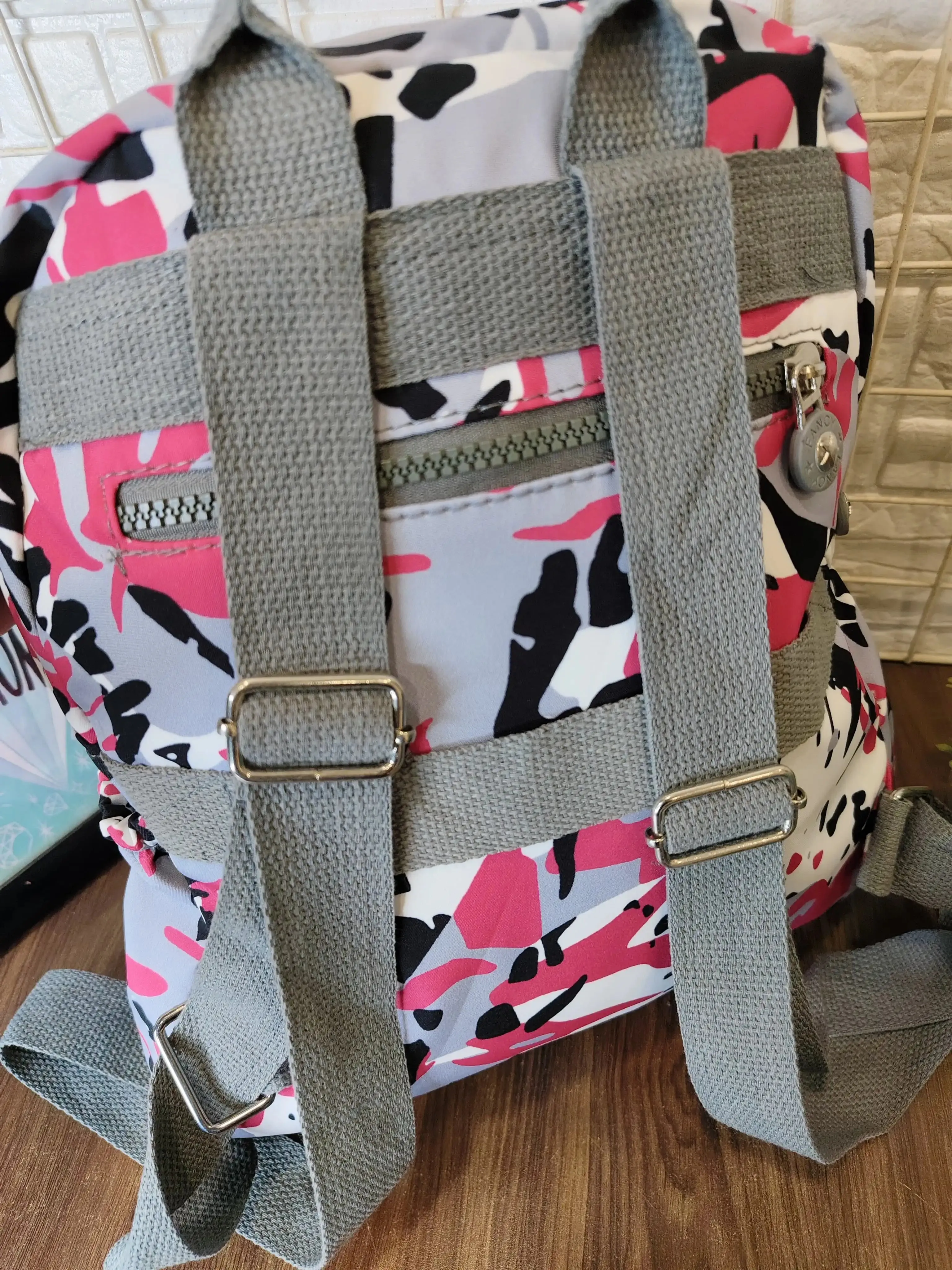 College bag packs