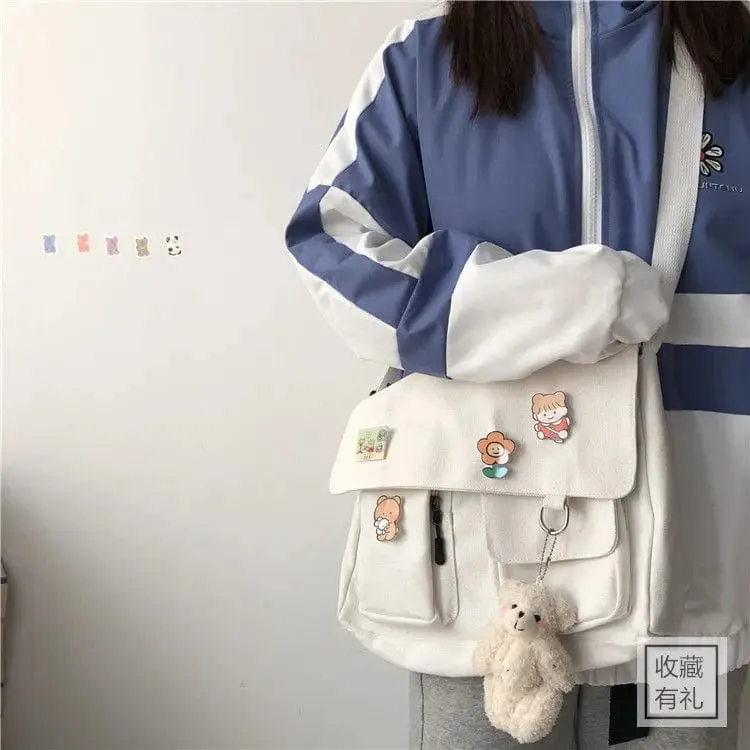 Effortless Chic Messenger Bag