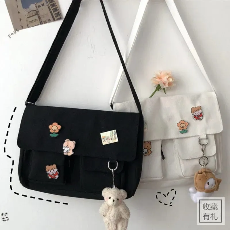 Effortless Chic Messenger Bag